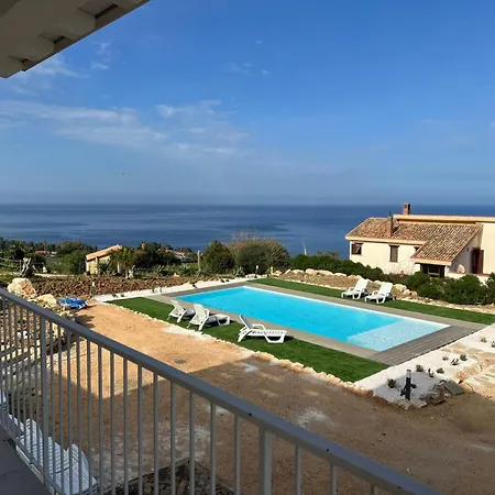Perterrepermari A 2 Km Da Riserva Dello Zingaro Scopello (Sicily)