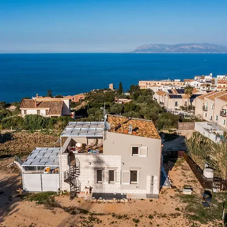 Perterrepermari A 2 Km Da Riserva Dello Zingaro דירה סקופלו